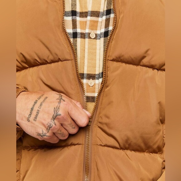 NWT Forever21 mens puffer jacket size XL color tan - Picture 4 of 8